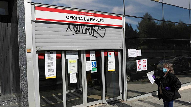  14 horas - 70.000 familias más tiene a todos sus miembros en paro: "Hemos pasado de tener una vida normal a vivir de la caridad" - Escuchar ahora