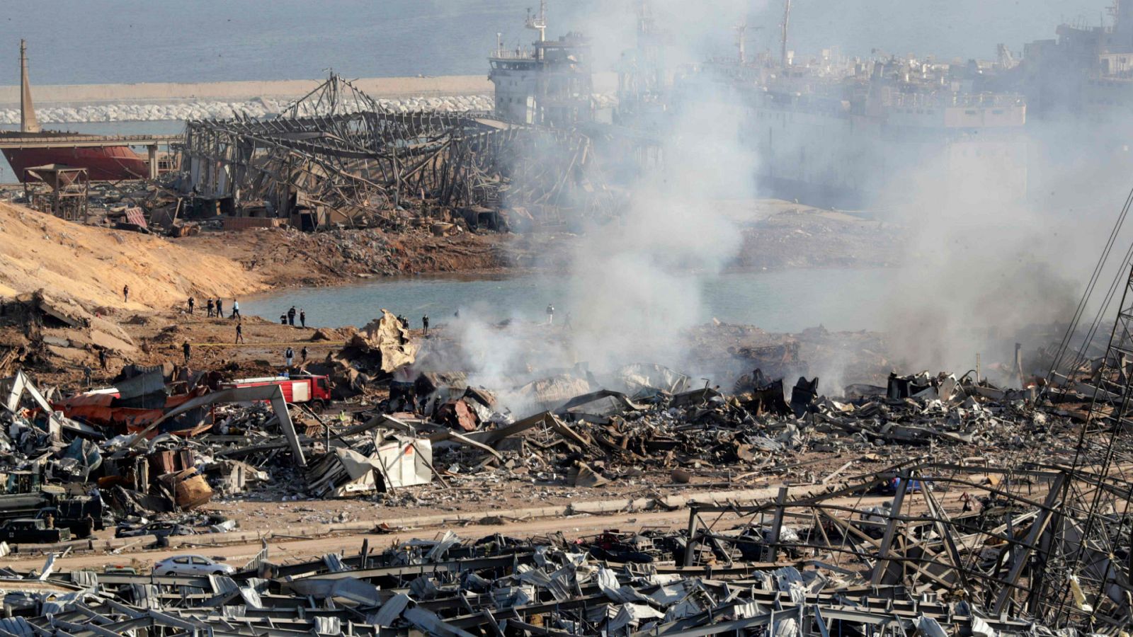  Boletines RNE - Más de 100 muertos en dos explosiones en Beirut, Líbano - Escuchar ahora