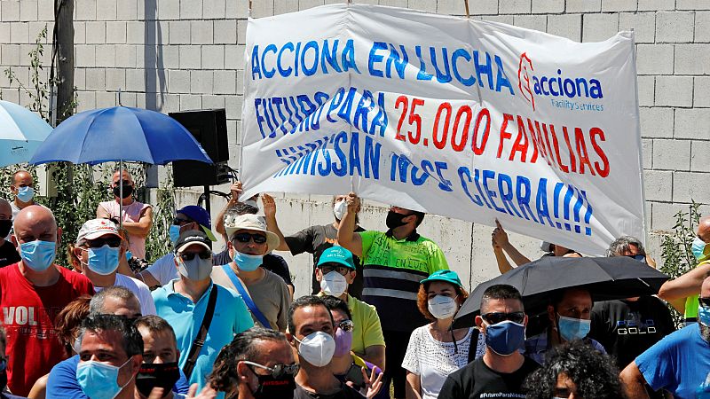  14 horas - Los trabajadores de Nissan ratifican el acuerdo con la multinacional que retrasa el cierre de las plantas hasta 2021 - Escuchar ahora