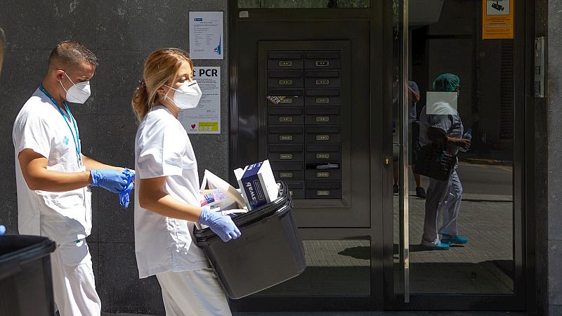 Las Mañanas de RNE - Científicos españoles reclaman una evaluación independiente de la gestión de la pandemia en España: "Queremos proponer soluciones y analizar qué ha fallado" - Escuchar ahora