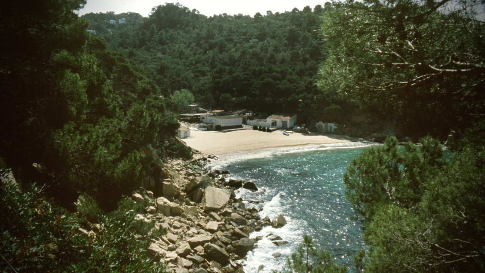  Las mañanas de RNE - La cala más codiciada del Mediterráneo - Escucha ahora