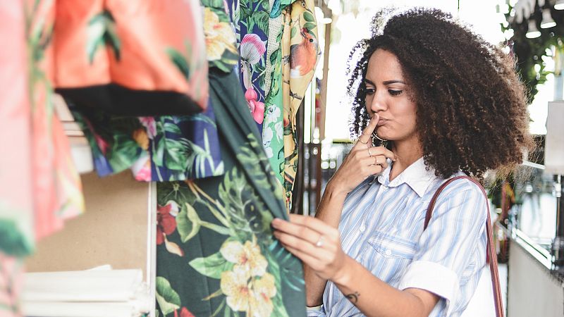 Solamente una vez - Consumo responsable de ropa - Escuchar ahora