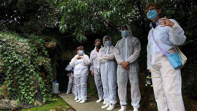 24 horas fin de semana - 20 horas - Altamira reabre las visitas a la cueva original, los primeros han esperado 21 años - Escuchar ahora 