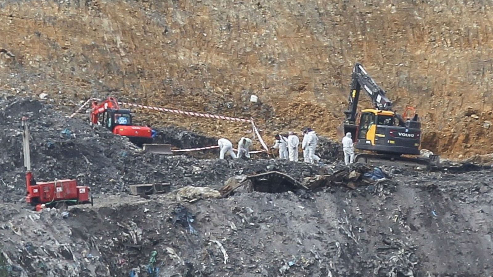 14 horas - Los restos óseos encontrados en el vertedero de Zaldibar pertenecen a Alberto Sololuze - Escuchar ahora