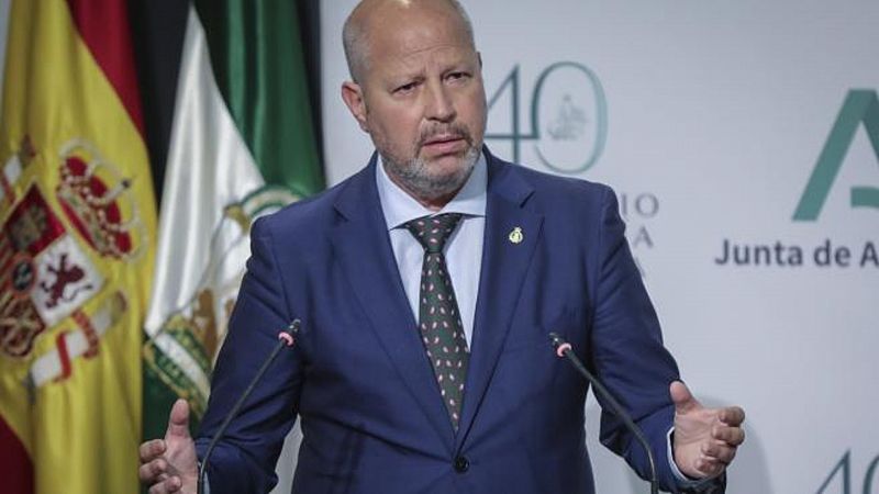 24 horas fin de semana - 20 horas - La Junta de Andalucia dice que invertirá 600 millones para contratar 6000 profesores más - E