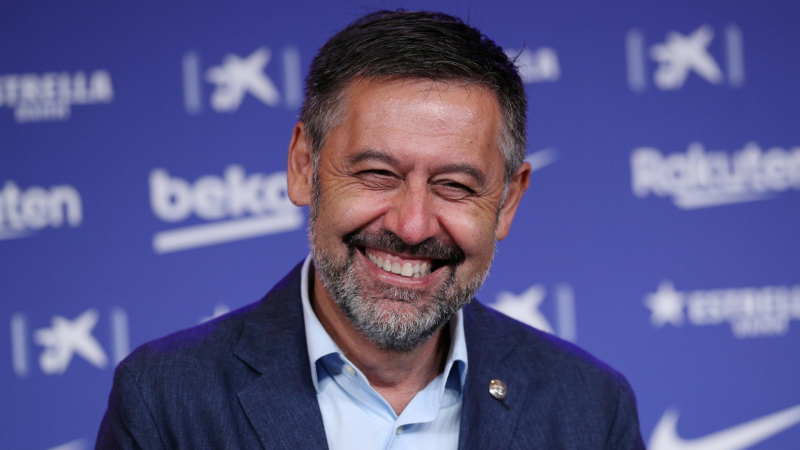  Boletines RNE - Bartomeu, dispuesto a dimitir, pero con condiciones  - Escuchar ahora 