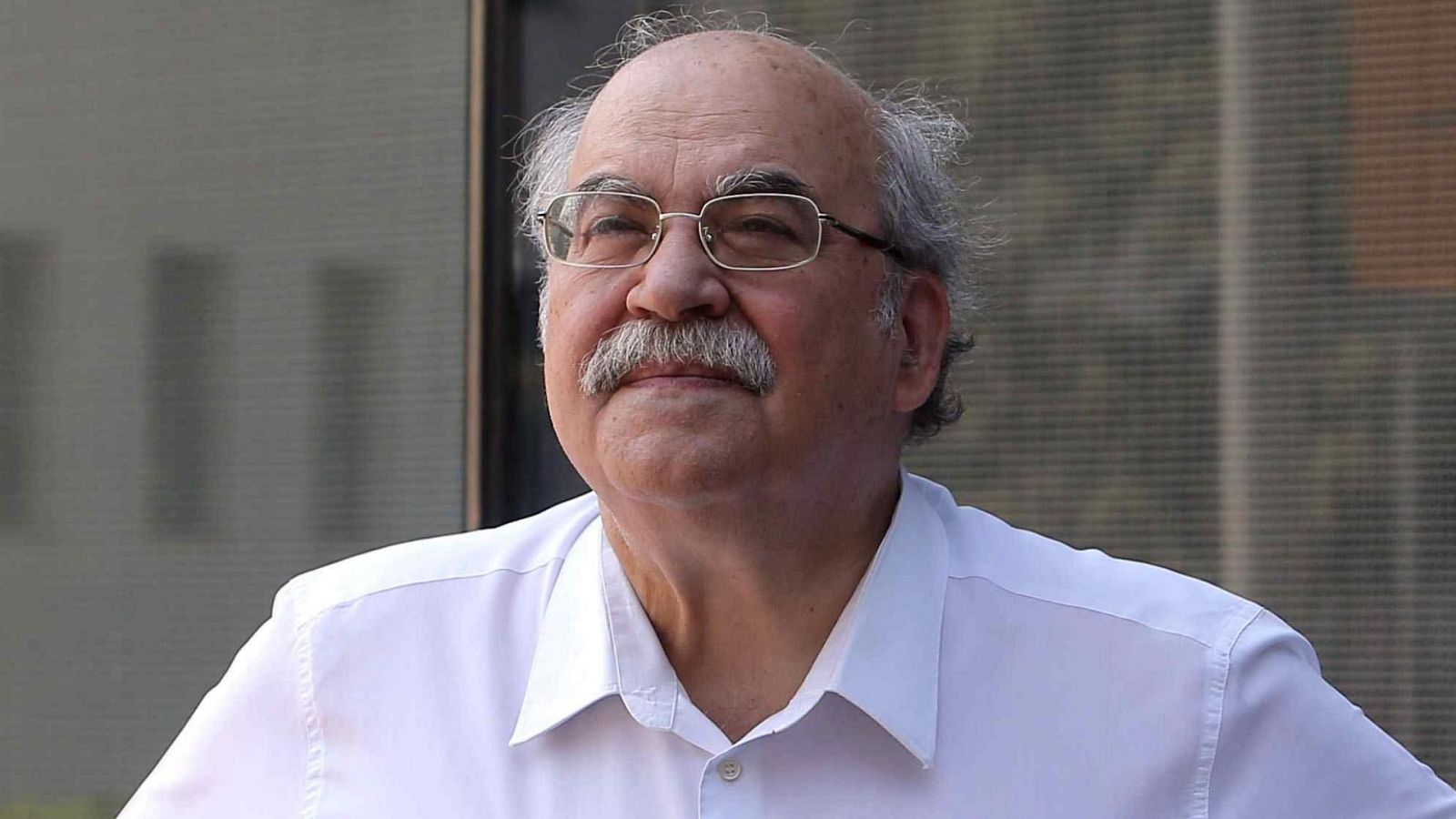 24 horas - Mas-Colell apuesta por la reconversión económica: "El dinero sigue al talento" - Escuchar ahora