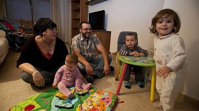 24 horas fin de semana - 20 horas - Las familias numerosas viven una situación de mayor complicación ante el inicio de curso y de mayor gasto - Escuchar ahora 