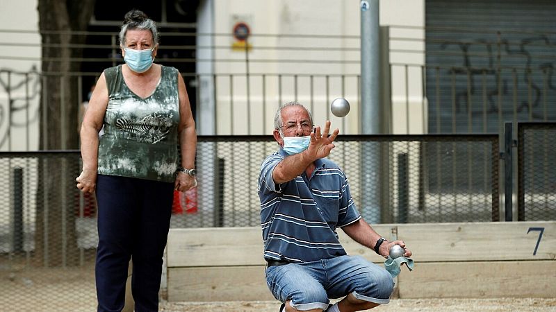 14 horas fin de semana - Aunque descienden levemente los contagios son ms de 1.500 personas infectadas en Catalua - Escuchar ahora