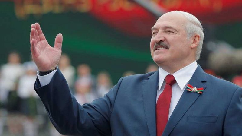 Reportajes 5 Continentes - Bielorrusia: Lukashenko aspira a un nuevo mandato - Escuchar ahora 