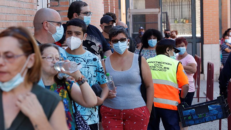 Boletines RNE - Más de mil ingresos hospitalarios por COVID-19 desde ayer - Escuchar ahora