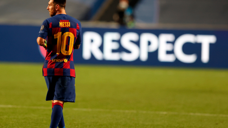 Boletines RNE - Leo Messi anuncia oficialmente que se queda en el Barça - Escuchar ahora