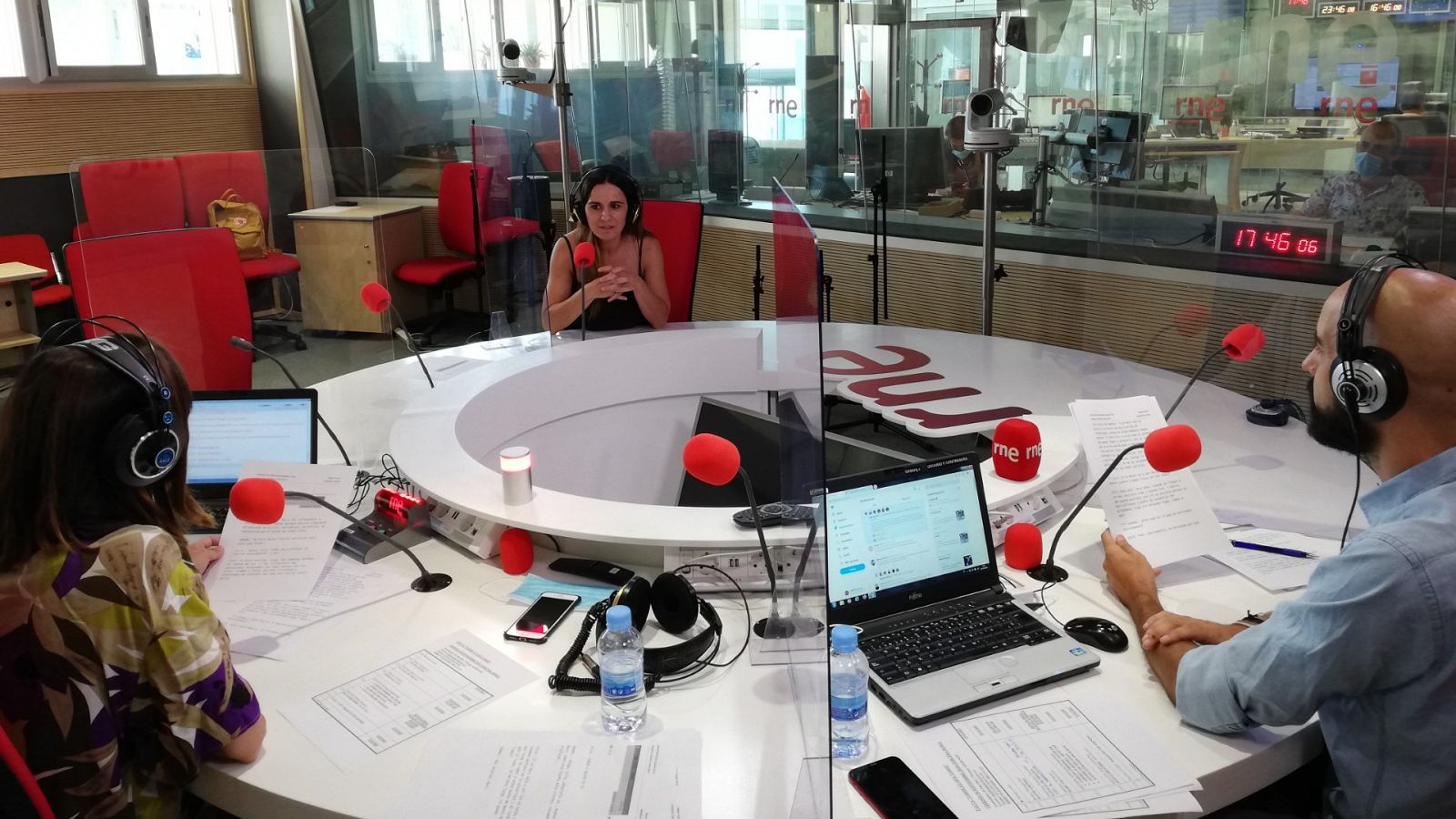 Tarde lo que tarde - Las malas influencias de Esti Gabilondo - 04/09/20 - escuchar ahora