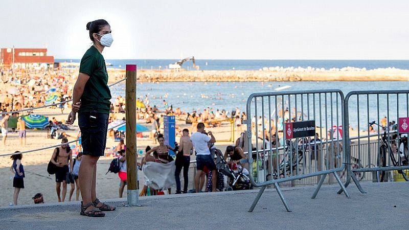 24 horas fin de semana - 20 horas - Aunque el número de contagios en Cataluña ha descendido algo, hay muchos contagios diarios - Escuchar ahora