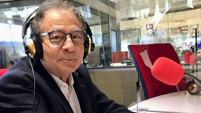 Las mañanas de RNE con Pepa Fernández - Roberto Verino: ¿Lo importante es saber aquella ropa que nos hace sentirnos bien, que se convierte icónica en nuestro armario¿ - Escuchar ahora