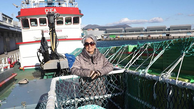 El gallo que no cesa - La primera española en pesca de altura - Escuchar ahora