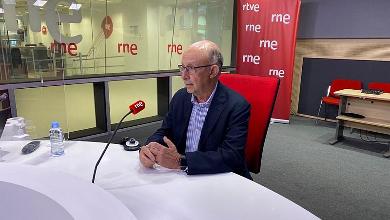Las Mañanas de RNE con Íñigo Alfonso - Montoro: "Hay que hacer unos presupuestos de crisis para salir de ella cuanto antes" - Escuchar ahora