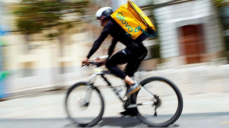 Boletines RNE - El Tribunal Supremo considera a los riders "falsos autónomos" - Escuchar ahora