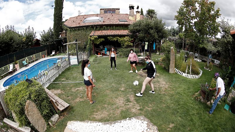  Las mañanas de RNE con Íñigo Alfonso - Turismo Rural: Buenas previsiones para este otoño e invierno - Escuchar ahora