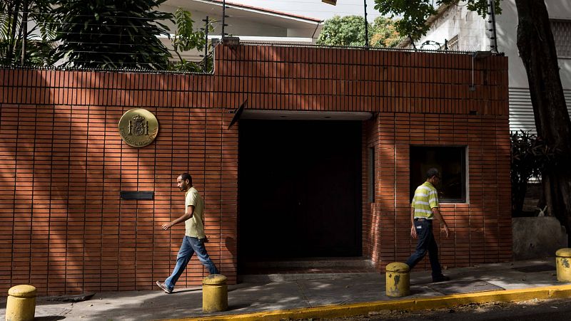 14 horas - Exteriores ultima el relevo del embajador de España en Venezuela - Escuchar ahora