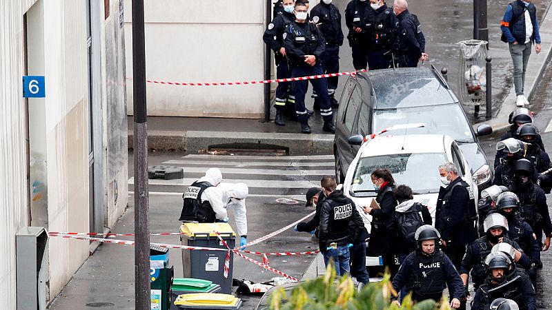 Cinco continentes - Ataque terrorista, sin víctimas mortales, en París - Escuchar ahora