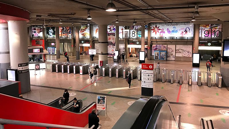 Más cerca - Normalidad en el primer lunes con restricciones en Madrid - Escuchar ahora