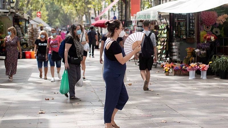 Informativos fin de semana - 20 horas - Cataluña sigue a la cabeza en el número de contagios seguida de Andalucia con una reducción significativa de casos - Escuchar ahora