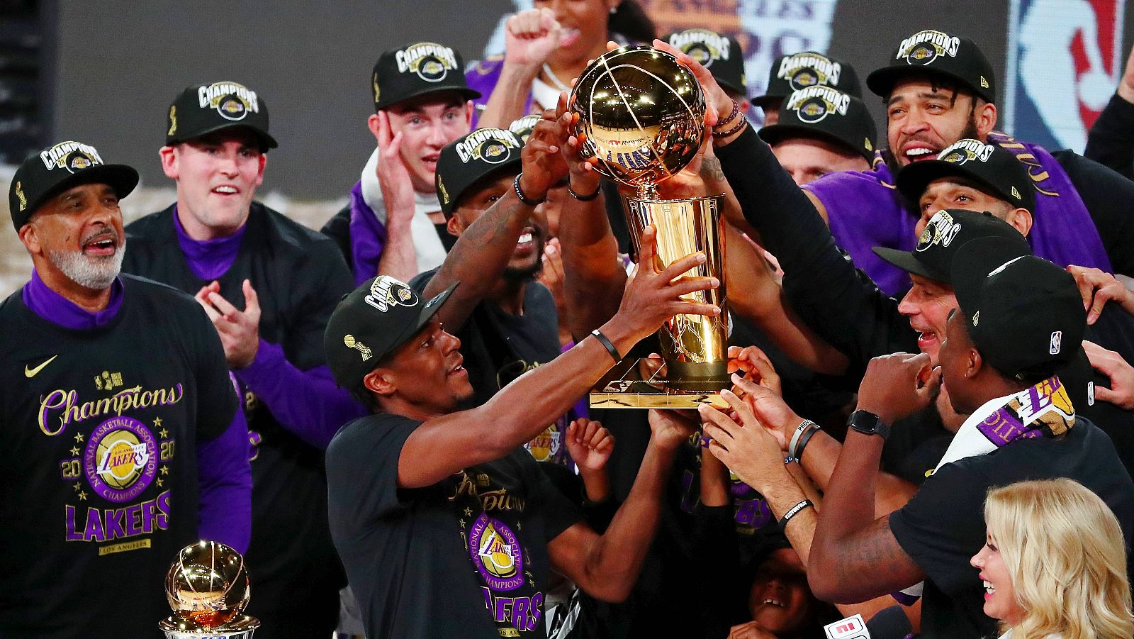  Las mañanas de RNE con Íñigo Alfonso - Los Ángeles Lakers, campeones de la NBA 2020 - Escuchar ahora