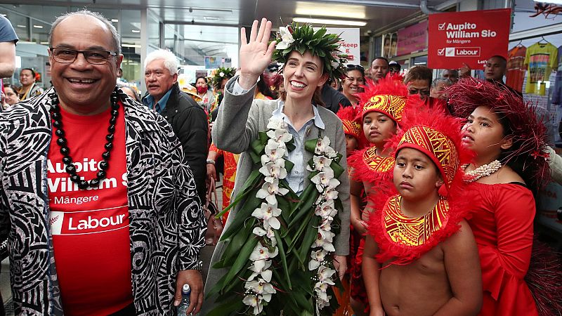 Reportajes 5 Continentes - Legislativas en Nueva Zelanda: el partido de Ardern favorito - Escuchar ahora 