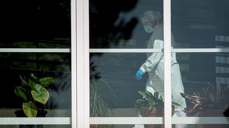 14 horas - La Fiscalía no ve delito en la actuación de la residencias madrileñas durante la pandemia - Escuchar ahora