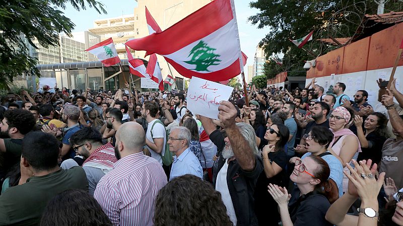 14 horas Fin de Semana - Las demandas de los libaneses siguen sin respuesta un año después de las protestas multitudinarias contra el Gobierno - Escuchar ahora