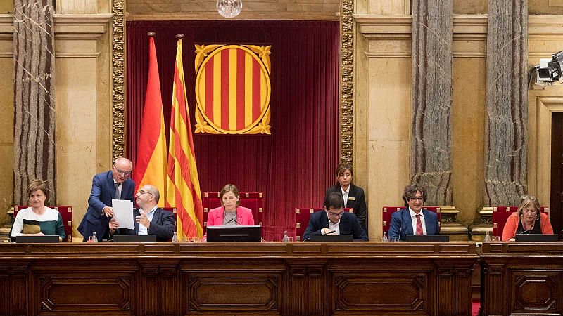 Edició Vespre - Condemnats per desobediència a un any i vuit mesos d'inhabilitació els 4 exmembres independentistes de la Mesa del Parlament