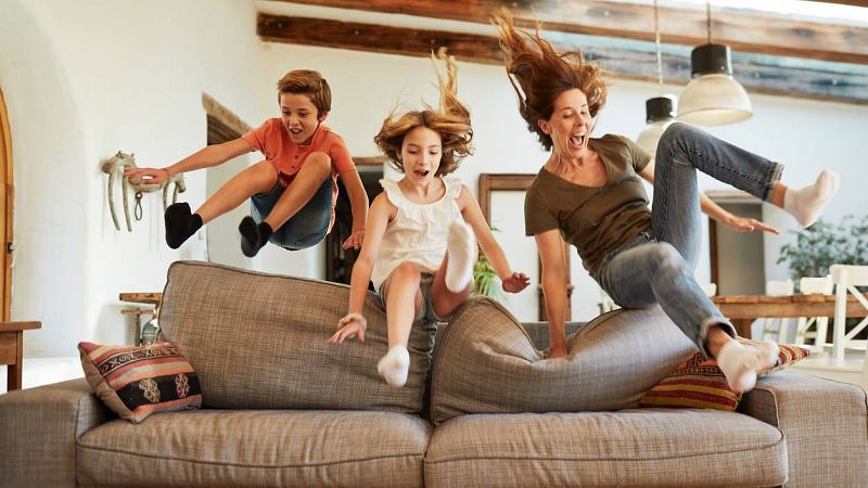 24 horas - ¿Cómo ha cambiado el modelo de familia en España? - Escuchar ahora
