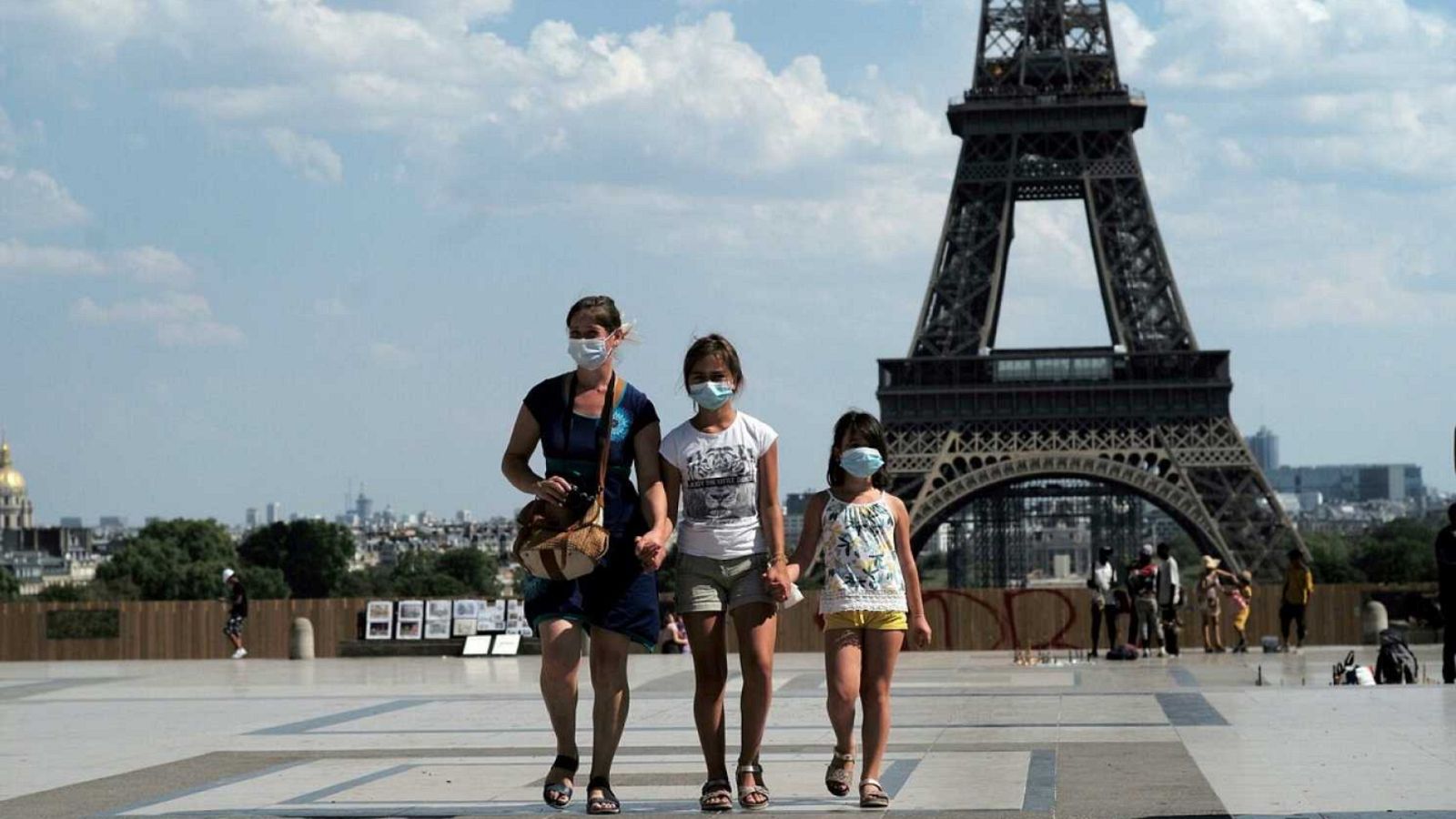 24 horas - El coronavirus invade Europa - Escuchar ahora