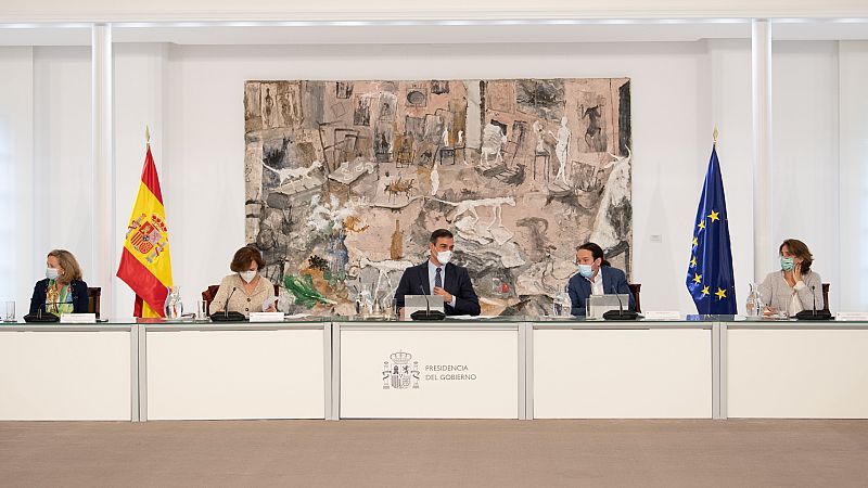 14 horas Fin de Semana - Sánchez aprueba un nuevo estado de alarma y pedirá al Congreso alargarlo hasta el 9 de mayo - Escuchar ahora