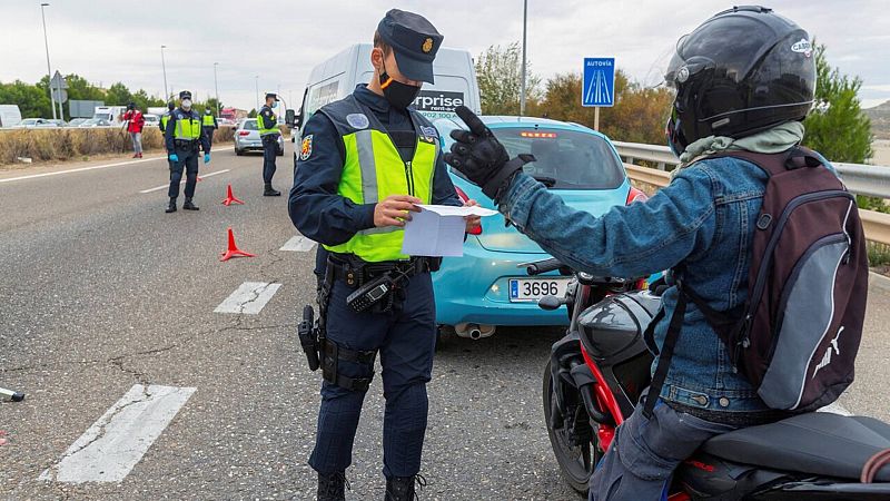 20 horas informativos Fin de semana - Nueve comunidades en riesgo extremo y cuatro en riesgo alto en España - Escuchar ahora