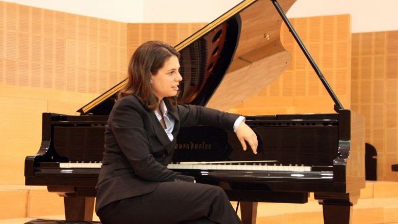 Marta Vela y las `Nueve Sinfonías¿ de Beethoven - encuchar ahora