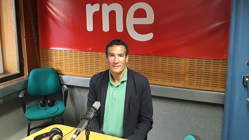 Las mañanas de RNE con Íñigo Alfonso - Minder, corresponsal del New York Times: "De España interesa la pandemia y las tensiones políticas" - Escuchar ahora