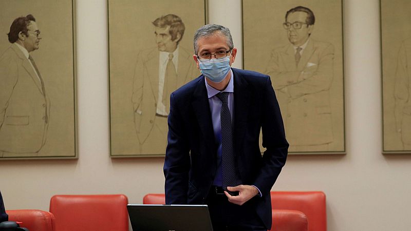 Boletines RNE - El Banco de España critica la subida del salario de los funcionarios - Escuchar ahora
