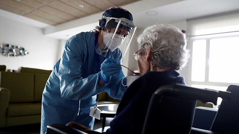 24 horas - La mitad de las víctimas de la primera ola murieron en residencias - Escuchar ahora