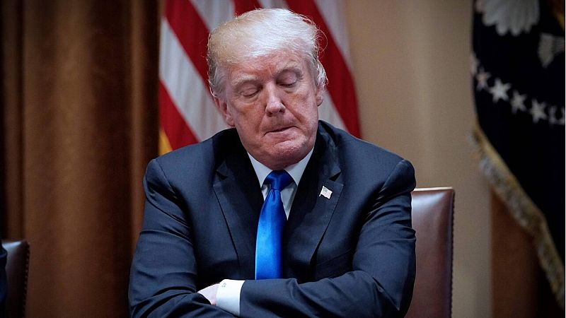 Boletines RNE - Trump no reconoce la victoria de Biden: "La elección está lejos de haber terminado"  - Escuchar ahora 