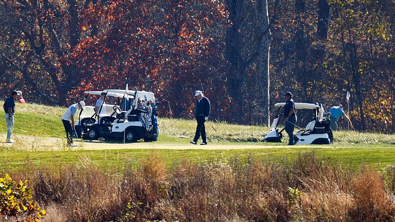 Trump presentará nuevos recursos este lunes por fraude electoral porque sigue sin reconocer su derrota - Escuchar ahora 