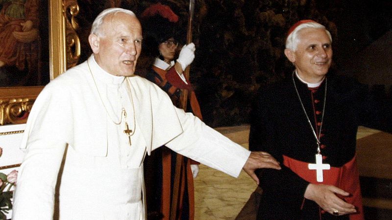 14 horas - Un informe del Vaticano reconoce que Benedicto XVI y Juan Pablo II se fiaron del ex arzobispo McCarrick pese a las sospechas de abusos - Escuchar ahora