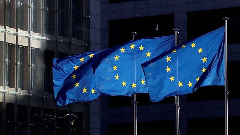 Boletines RNE - El acuerdo presupuestario en Europa acerca el fondo de reconstrucción a los estados  - Escuchar ahora