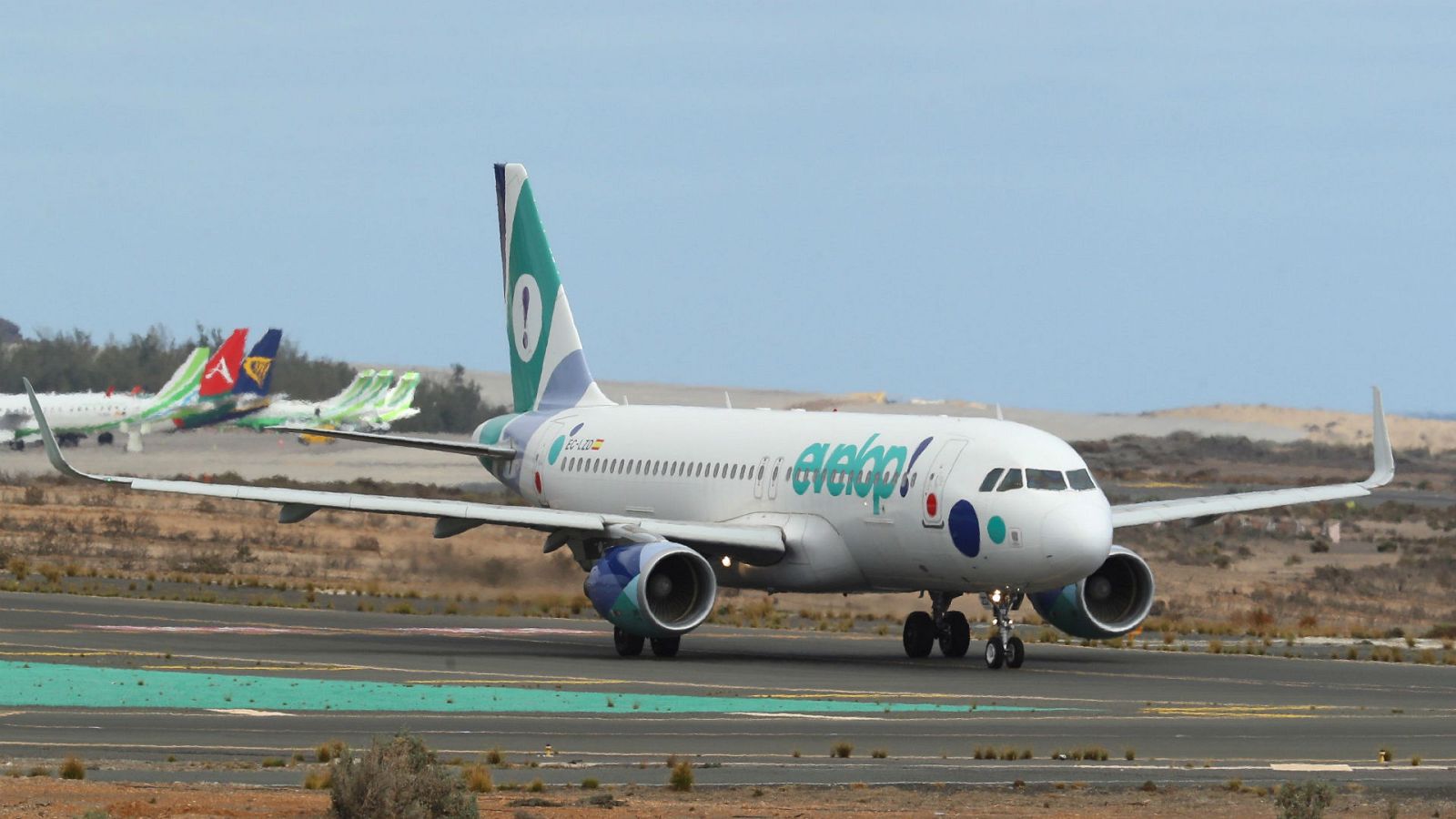  Las mañanas de RNE con Íñigo Alfonso - Canarias y Baleares aplauden que se exija una PCR negativa a los turistas - Escuchar ahora