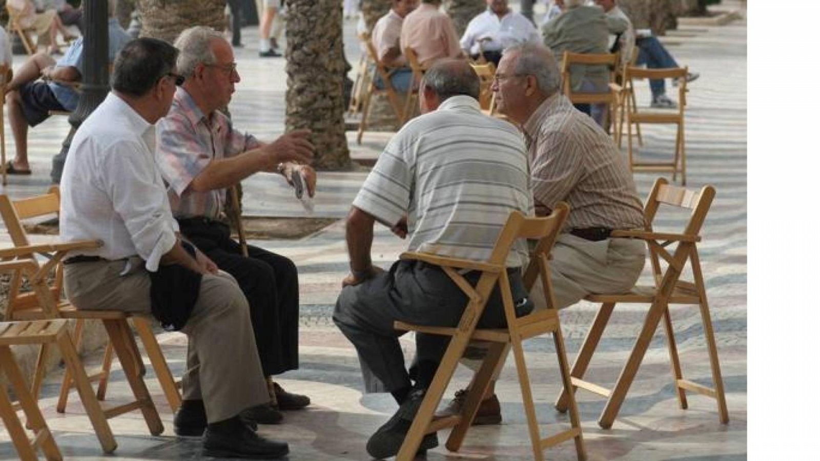 20 horas informativos Fin de semana - El 87% de las empresas están dispuestas a realizar aportaciones a planes de pensiones colectivos - Escuchar ahora