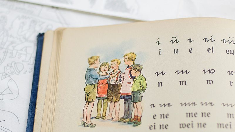 Las mañanas de RNE con Íñigo Alfonso | La moderna - Encontrarse en el pasado - Escuchar ahora