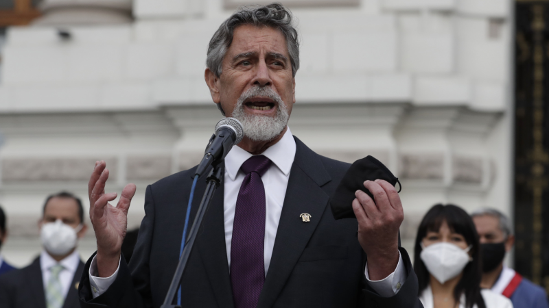 24 horas - Mesa del Mundo: la volátil semana peruana - Escuchar ahora