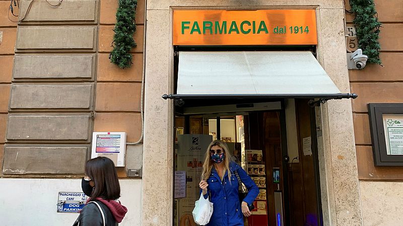 14 horas - Test de antígenos en farmacias: la experiencia de las boticas romanas - Escuchar ahora