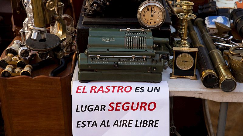 14 horas Fin de Semana - Reabre El Rastro de Madrid con la mitad de puestos y aforo - Escuchar ahora